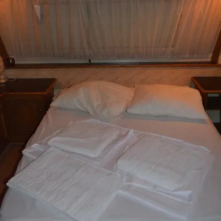 Holiday home Salbatic